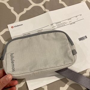 Lululemon mini belt bag vapor rhino gray nwt
